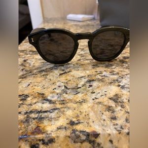 Illesteva sunglasses